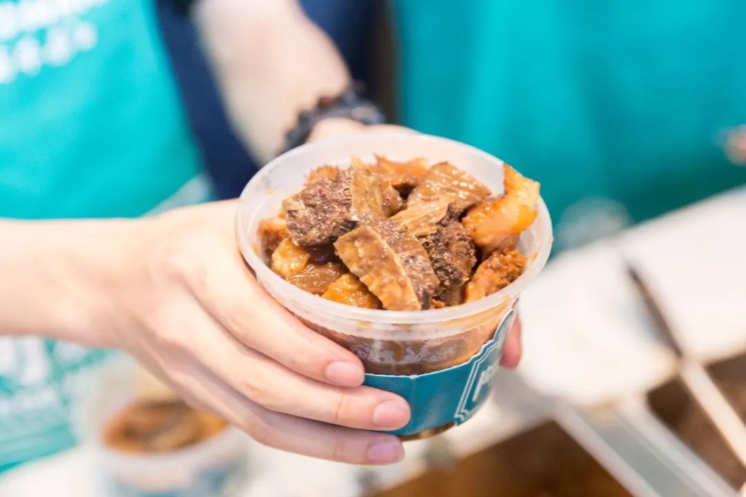阿婆牛雜加盟店怎么開(kāi)？具體流程和費(fèi)用是多少？
